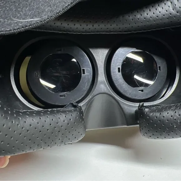 Virtual Reality 2nd Gen VR Box 3D Glasses Android Iphone No gaming system needed - Picture 5 of 7